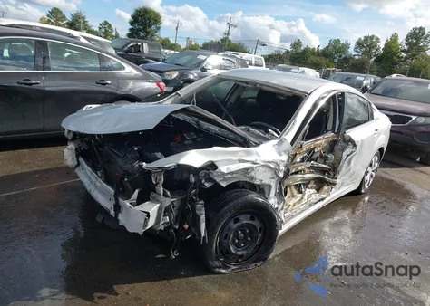 2011 Mazda Mazda6 I Sport z USA, uszkodzony, nr VIN 1YVHZ8BH1B5M14169